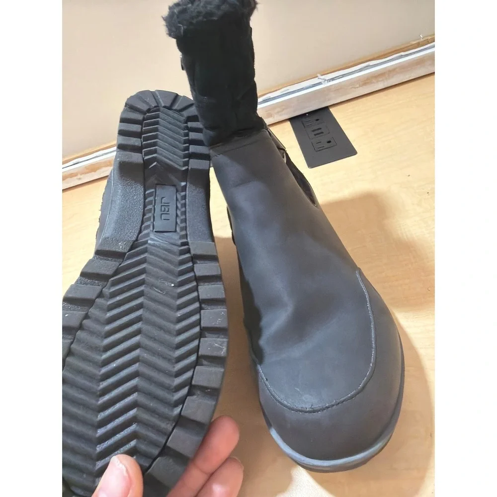 JBU Jambu Gabriella Black Water Resistant Quilted Faux Fur Boots Wide 9.5W